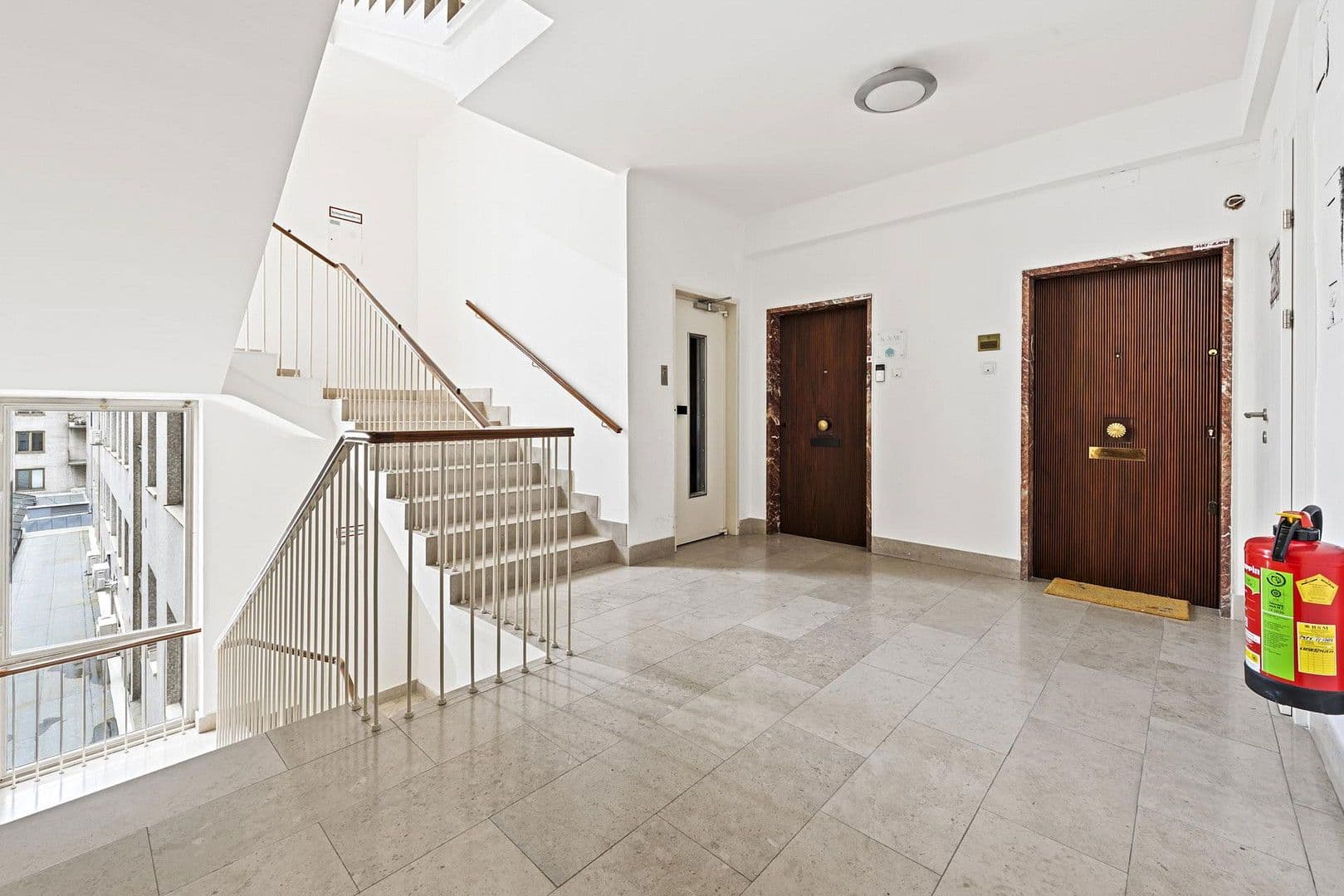 Prenájom bytu 1-izbový 48 m², Wien, Viedeň Prenájom bytu 1-izbový 48 m², Wien, Viedeň