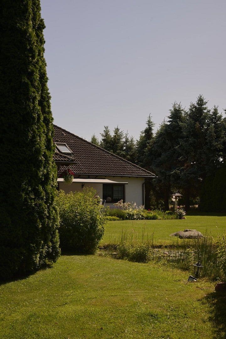 Predaj domu 277 m², pozemek 3.439 m², Treuenbrietzen, Brandenbursko Predaj domu 277 m², pozemek 3.439 m², Treuenbrietzen, Brandenbursko