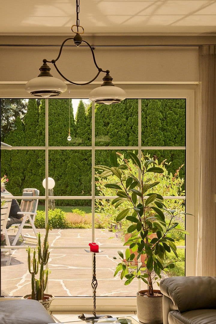 Predaj domu 277 m², pozemek 3.439 m², Treuenbrietzen, Brandenbursko Predaj domu 277 m², pozemek 3.439 m², Treuenbrietzen, Brandenbursko