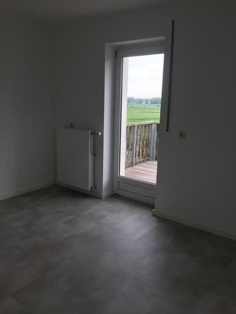 Prenájom bytu 4-izbový 100 m², Tapfheim, Bavorsko Prenájom bytu 4-izbový 100 m², Tapfheim, Bavorsko