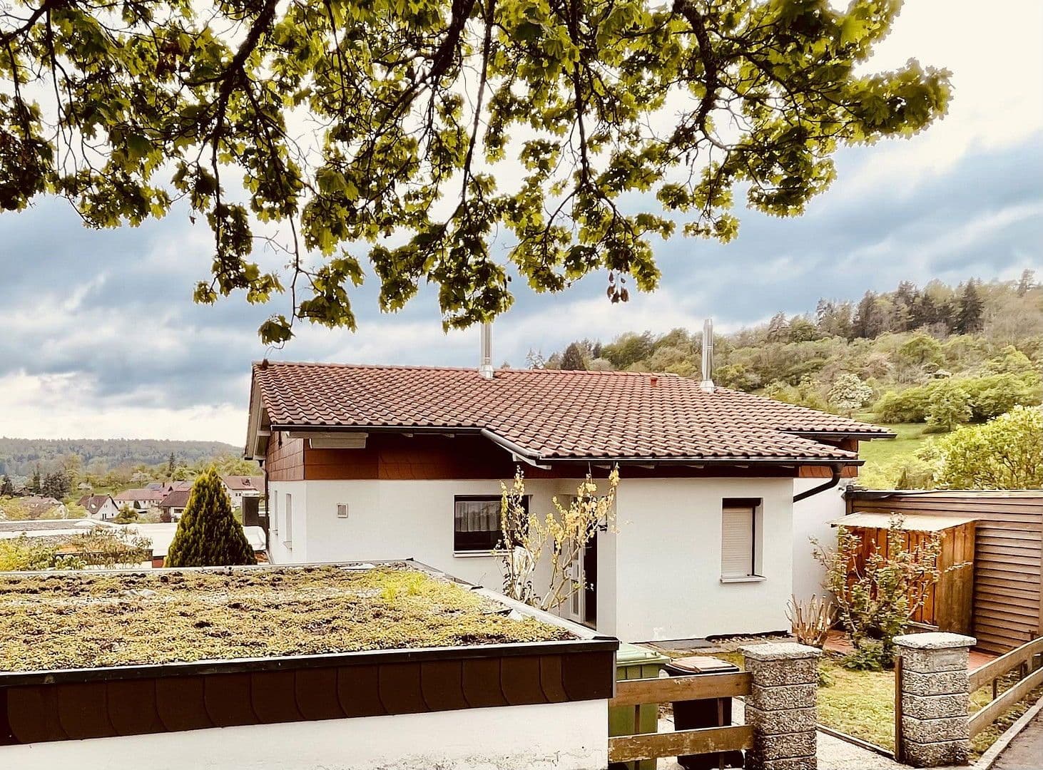 Predaj domu 176 m², pozemek 471 m², Simmozheim, Bádensko-Wurttembersko Predaj domu 176 m², pozemek 471 m², Simmozheim, Bádensko-Wurttembersko