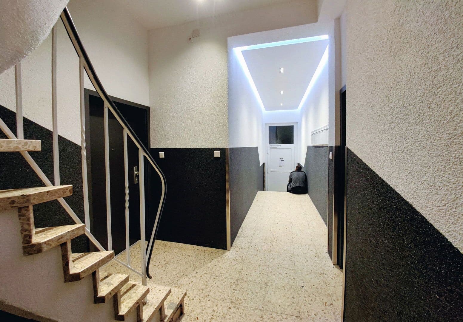 Prenájom bytu 2-izbový 53 m², Mannheim, Bádensko-Wurttembersko Prenájom bytu 2-izbový 53 m², Mannheim, Bádensko-Wurttembersko