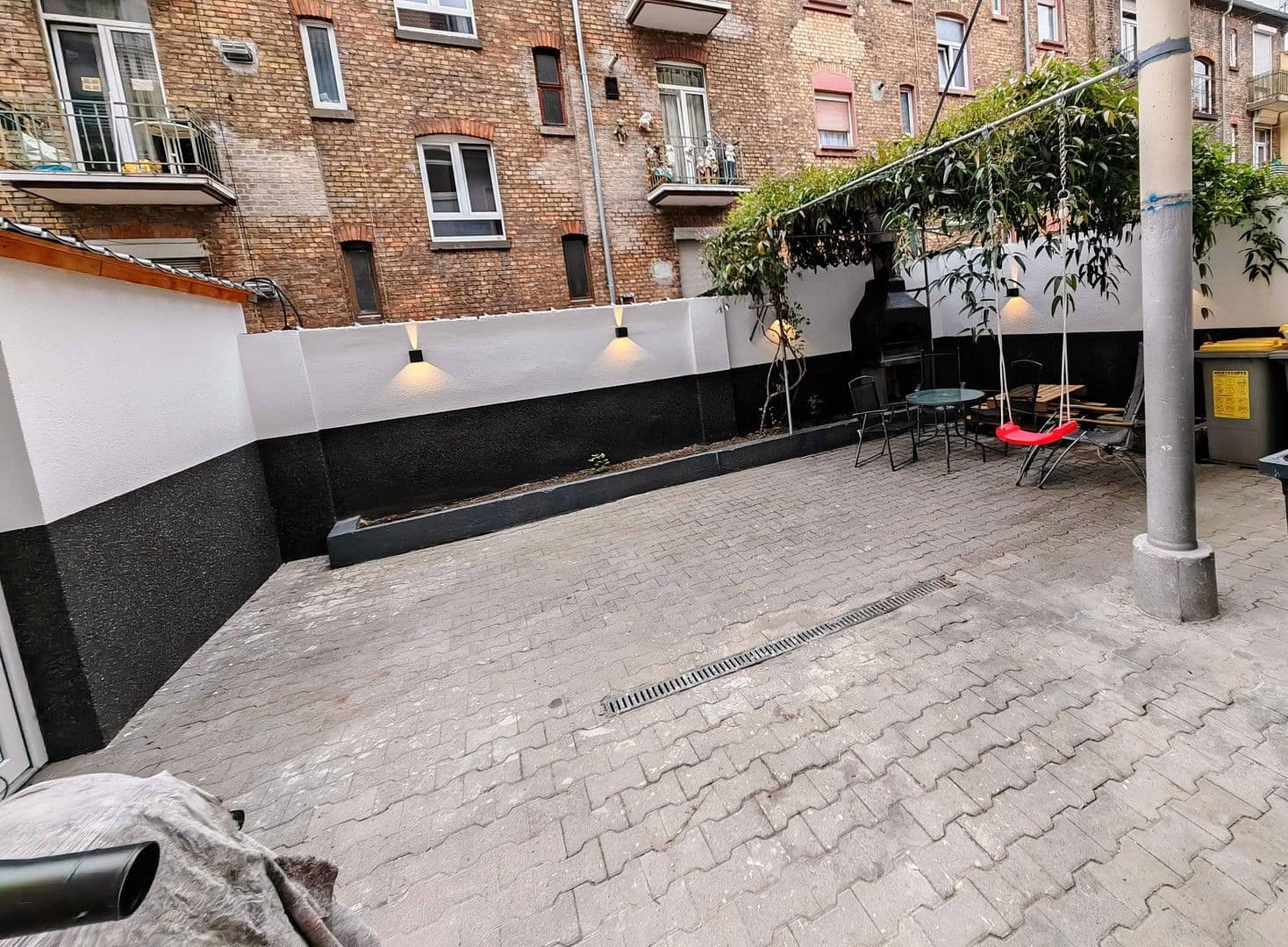 Prenájom bytu 2-izbový 53 m², Mannheim, Bádensko-Wurttembersko Prenájom bytu 2-izbový 53 m², Mannheim, Bádensko-Wurttembersko