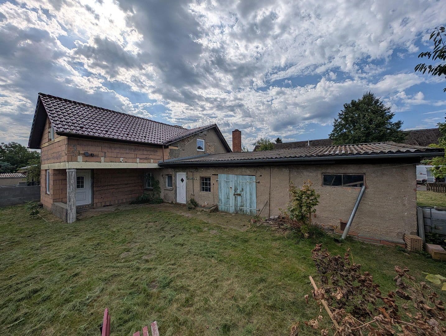 Predaj domu 164 m², pozemek 595 m², Dorfstr. 17, Priborn, Meklenbursko-Predpomoransko Predaj domu 164 m², pozemek 595 m², Dorfstr. 17, Priborn, Meklenbursko-Predpomoransko