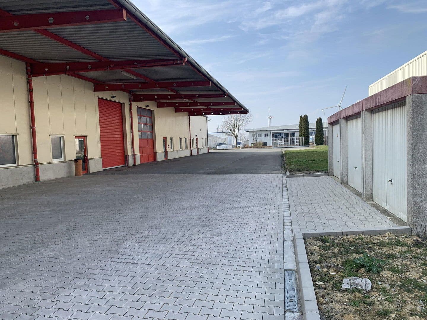 Prenájom nebytového priestoru 7.423 m², Oberer Westring 41, Büren, Severné Porýnie - Westfálsko Prenájom nebytového priestoru 7.423 m², Oberer Westring 41, Büren, Severné Porýnie - Westfálsko
