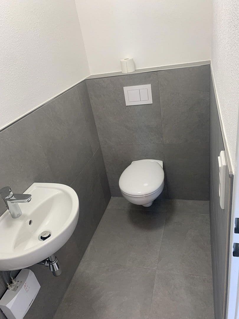 Prenájom nebytového priestoru 7.423 m², Oberer Westring 41, Büren, Severné Porýnie - Westfálsko Prenájom nebytového priestoru 7.423 m², Oberer Westring 41, Büren, Severné Porýnie - Westfálsko