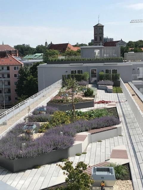 Prenájom bytu 2-izbový 45 m², München, Bavorsko Prenájom bytu 2-izbový 45 m², München, Bavorsko