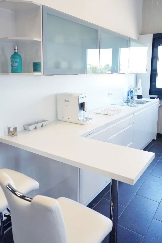 Predaj nebytového priestoru 6.365 m², Königsbrunn, Bavorsko Predaj nebytového priestoru 6.365 m², Königsbrunn, Bavorsko