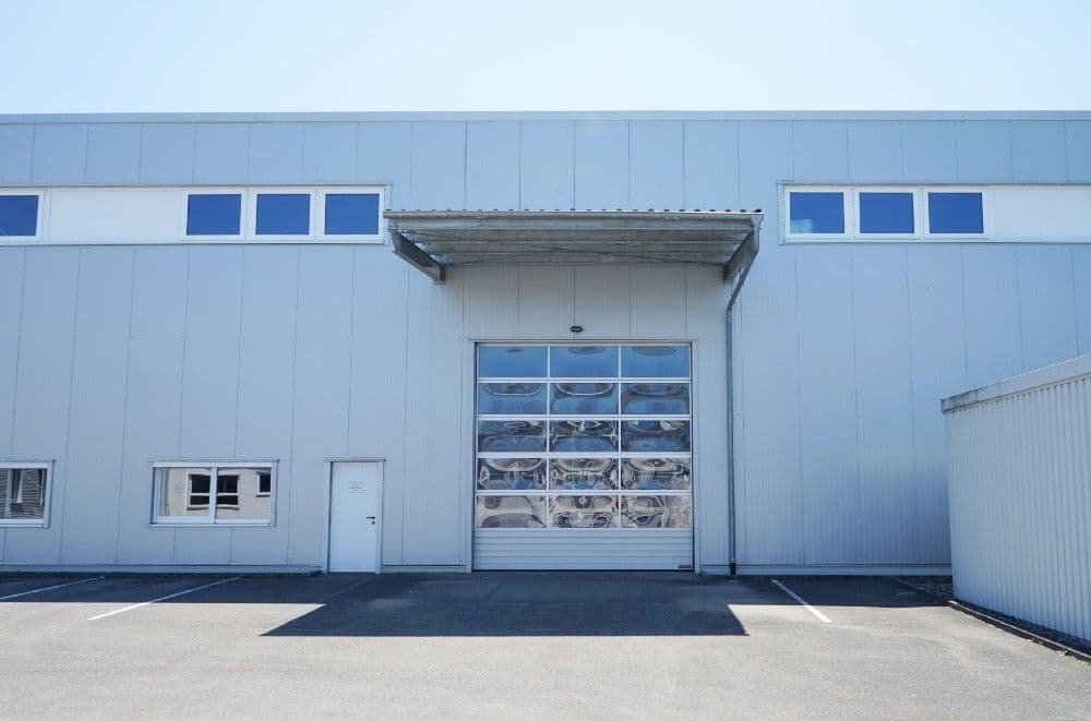 Predaj nebytového priestoru 6.365 m², Königsbrunn, Bavorsko Predaj nebytového priestoru 6.365 m², Königsbrunn, Bavorsko