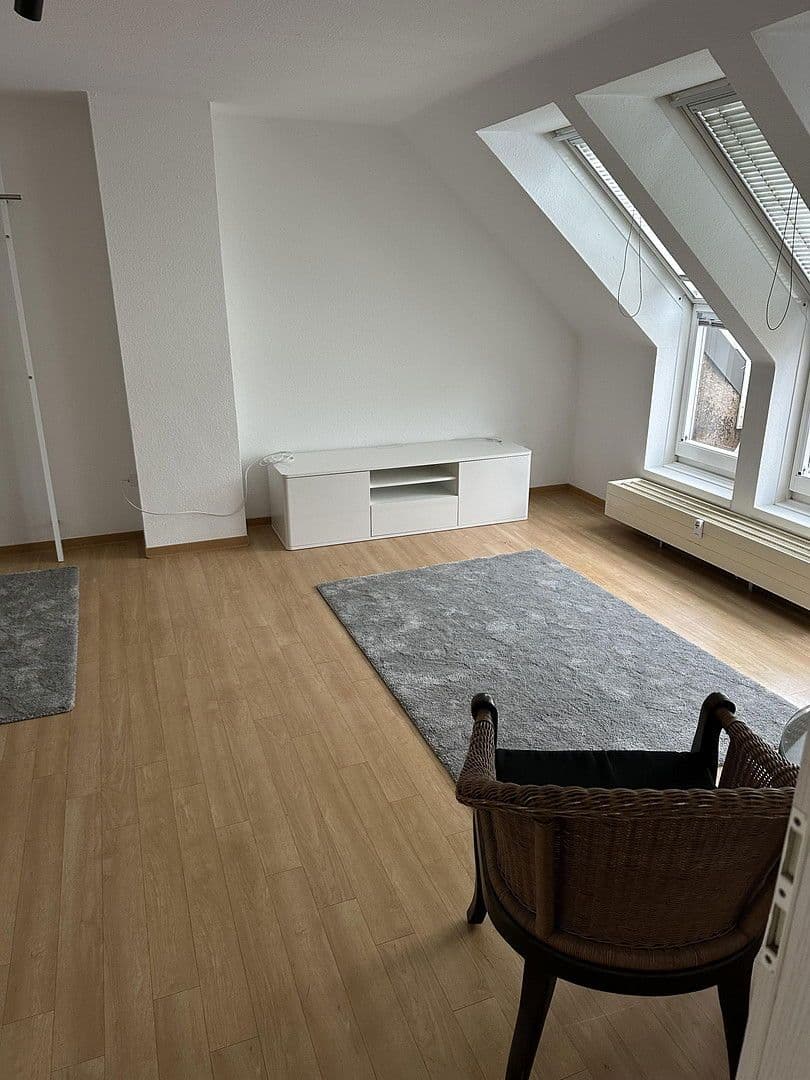 Prenájom bytu 1-izbový 48 m², Weinstraße Nord 44, Bad Dürkheim, Porýnie-Falcko Prenájom bytu 1-izbový 48 m², Weinstraße Nord 44, Bad Dürkheim, Porýnie-Falcko