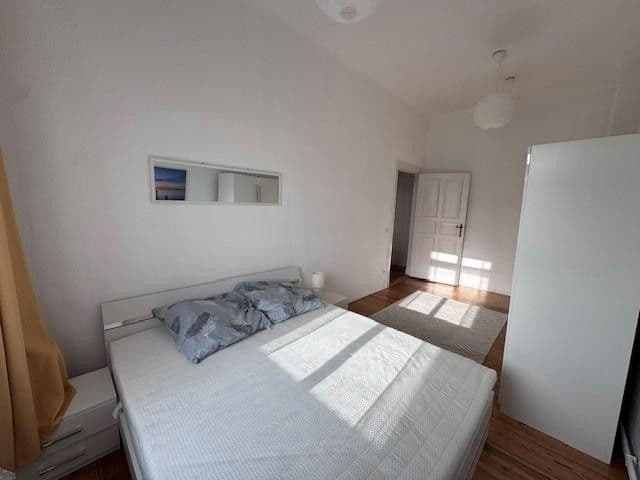 Prenájom bytu 3-izbový 90 m², Körnerstr., 47, Berlin, Berlín Prenájom bytu 3-izbový 90 m², Körnerstr., 47, Berlin, Berlín