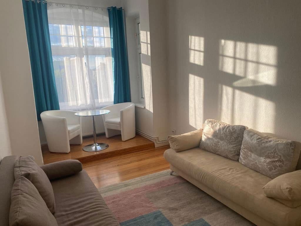 Prenájom bytu 3-izbový 90 m², Körnerstr., 47, Berlin, Berlín Prenájom bytu 3-izbový 90 m², Körnerstr., 47, Berlin, Berlín