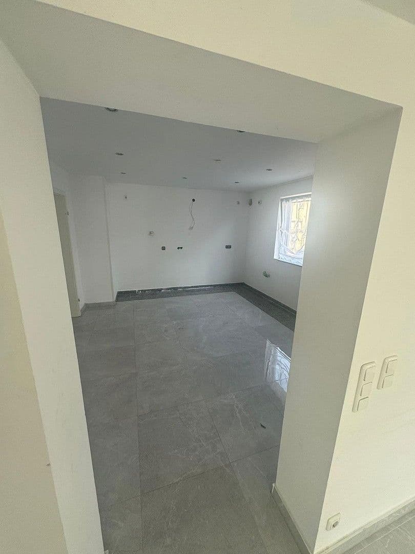 Predaj domu 252 m², pozemek 767 m², Mutterstadt, Porýnie-Falcko Predaj domu 252 m², pozemek 767 m², Mutterstadt, Porýnie-Falcko