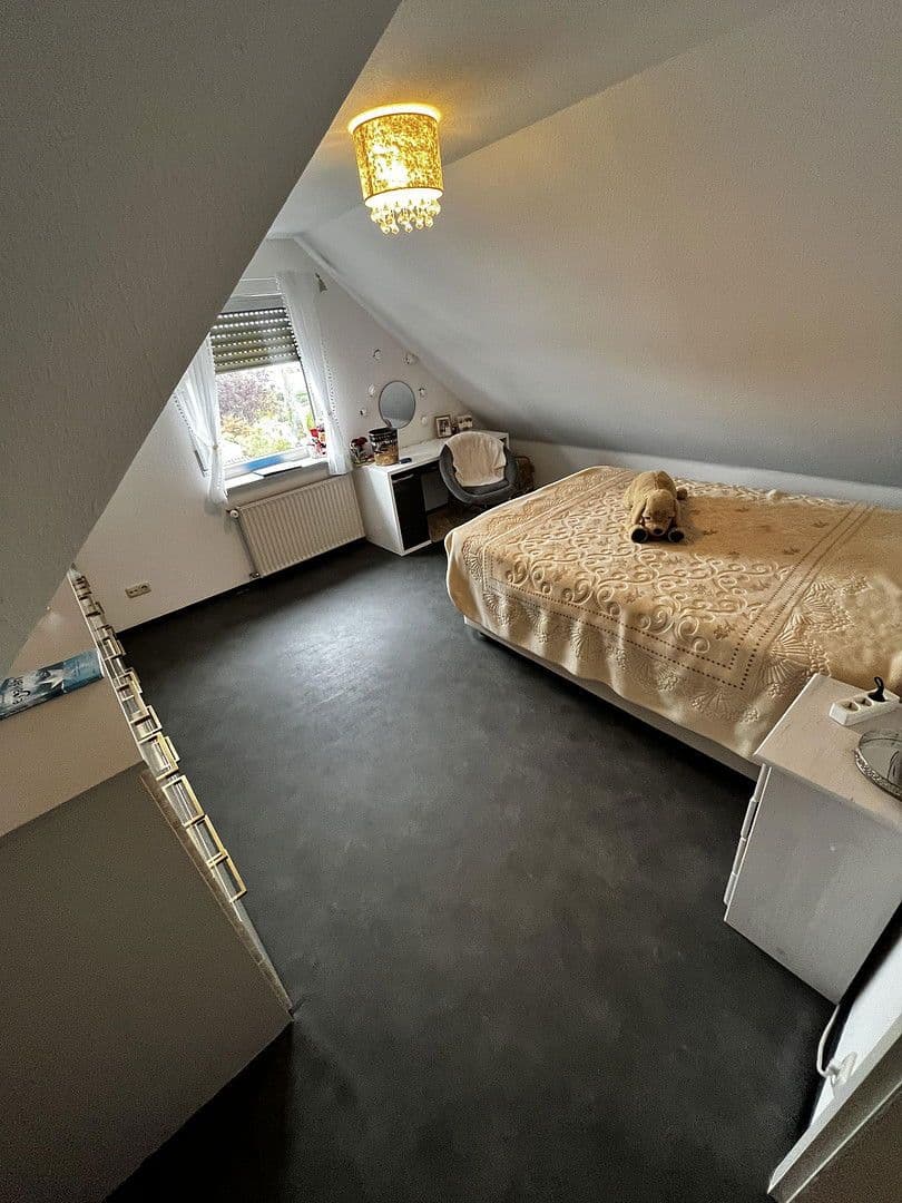 Predaj domu 252 m², pozemek 767 m², Mutterstadt, Porýnie-Falcko Predaj domu 252 m², pozemek 767 m², Mutterstadt, Porýnie-Falcko