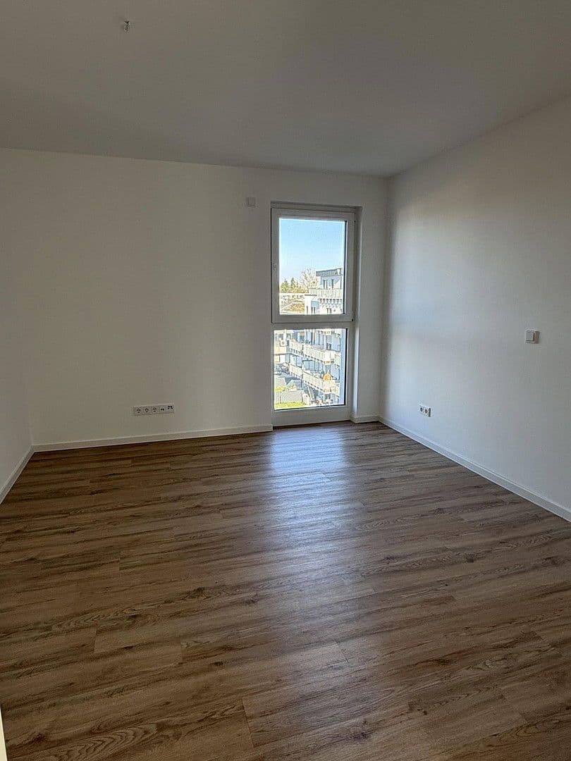 Prenájom bytu 5-izbový 134 m², Langendiebacher Str. 49, Erlensee, Hesensko Prenájom bytu 5-izbový 134 m², Langendiebacher Str. 49, Erlensee, Hesensko