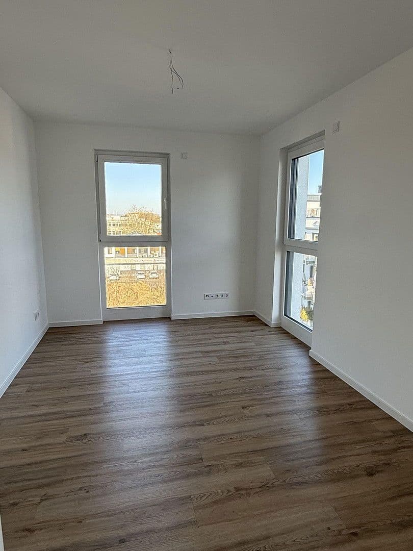 Prenájom bytu 5-izbový 134 m², Langendiebacher Str. 49, Erlensee, Hesensko Prenájom bytu 5-izbový 134 m², Langendiebacher Str. 49, Erlensee, Hesensko