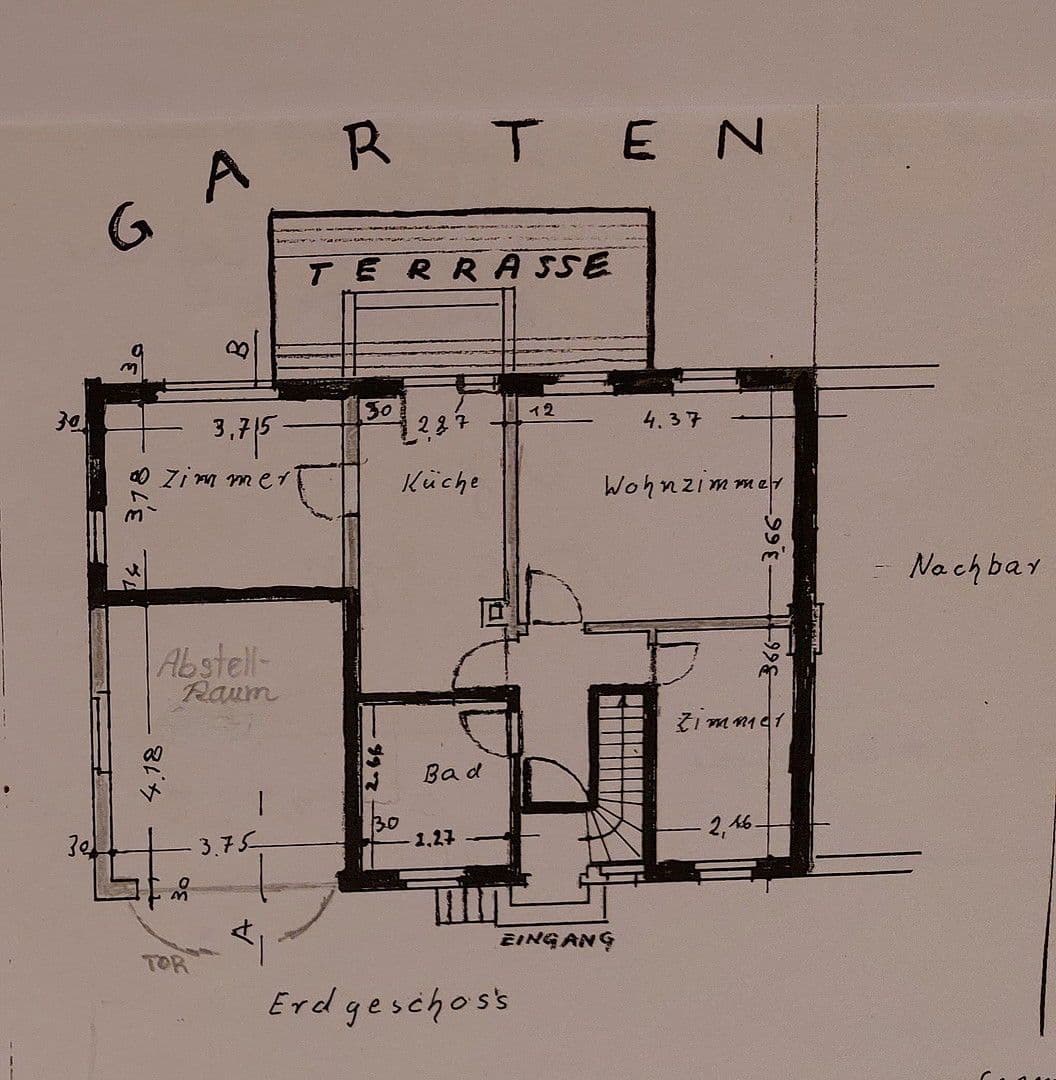 Prenájom bytu 3-izbový 63 m², Jägerstr.11, Nürtingen, Bádensko-Wurttembersko Prenájom bytu 3-izbový 63 m², Jägerstr.11, Nürtingen, Bádensko-Wurttembersko