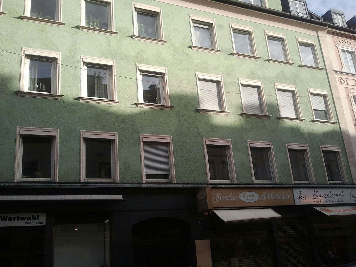 Prenájom bytu 4-izbový 100 m², Reichenbachstr. 15, München, Bavorsko Prenájom bytu 4-izbový 100 m², Reichenbachstr. 15, München, Bavorsko