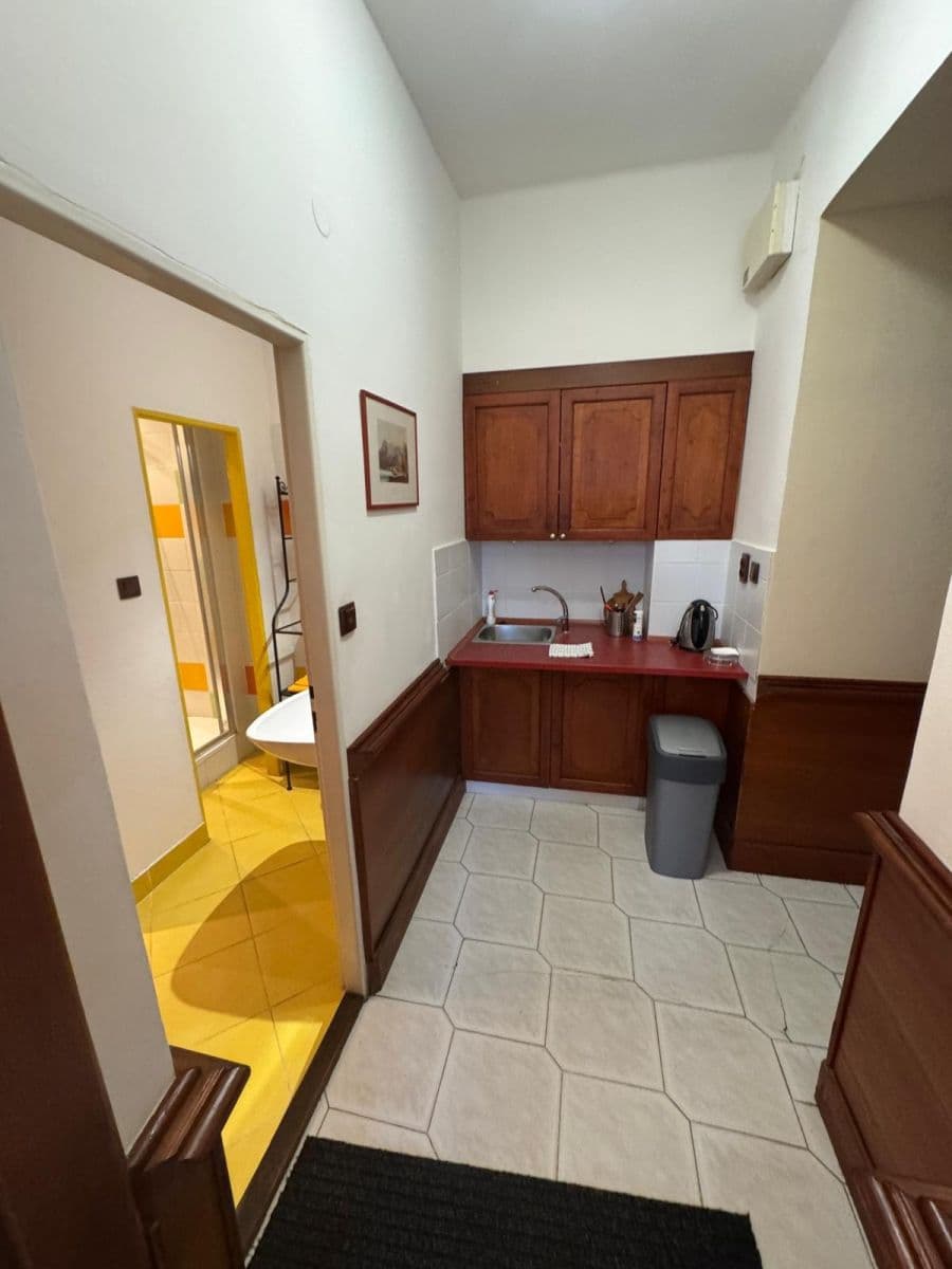 Prenájom bytu 2-izbový 56 m², Gajdošova, Brno, Jihomoravský kraj Prenájom bytu 2-izbový 56 m², Gajdošova, Brno, Jihomoravský kraj