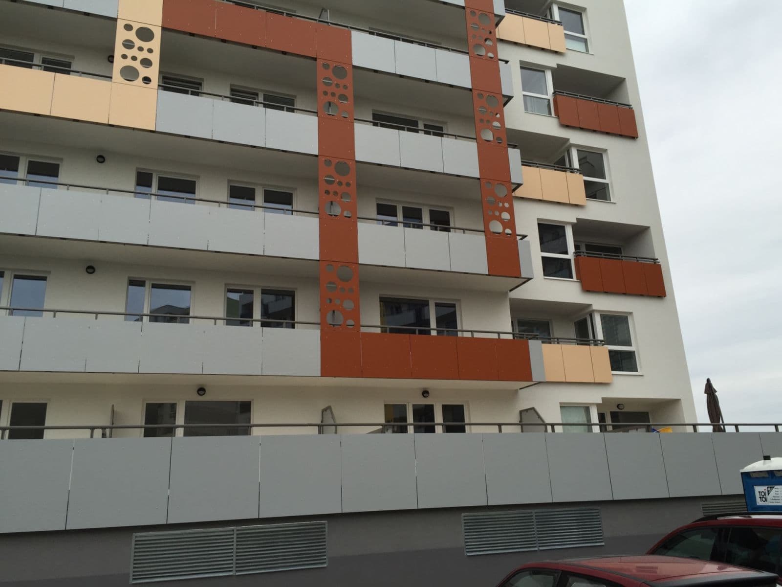 Prenájom garáže 13 m², Na Křečku, Praha, Praha Prenájom garáže 13 m², Na Křečku, Praha, Praha