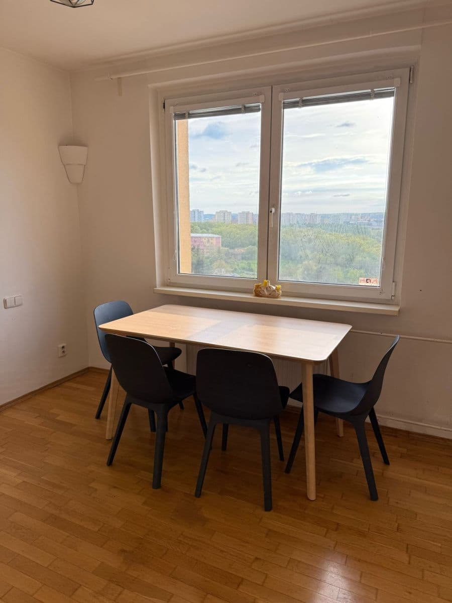 Predaj bytu 2-izbový 68 m², Štúrova, Praha, Praha Predaj bytu 2-izbový 68 m², Štúrova, Praha, Praha