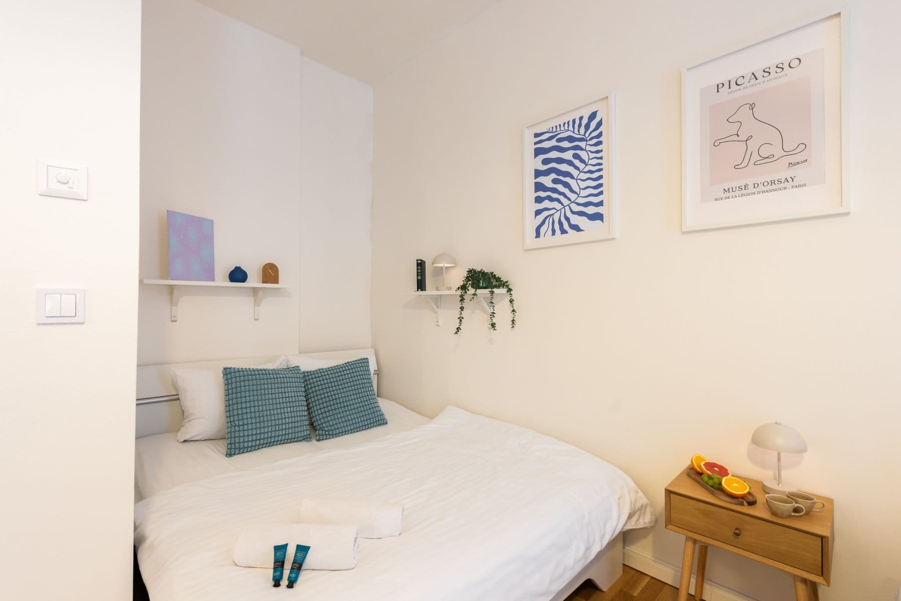 Prenájom bytu 34 m², Petrská, Praha, Praha Prenájom bytu 34 m², Petrská, Praha, Praha