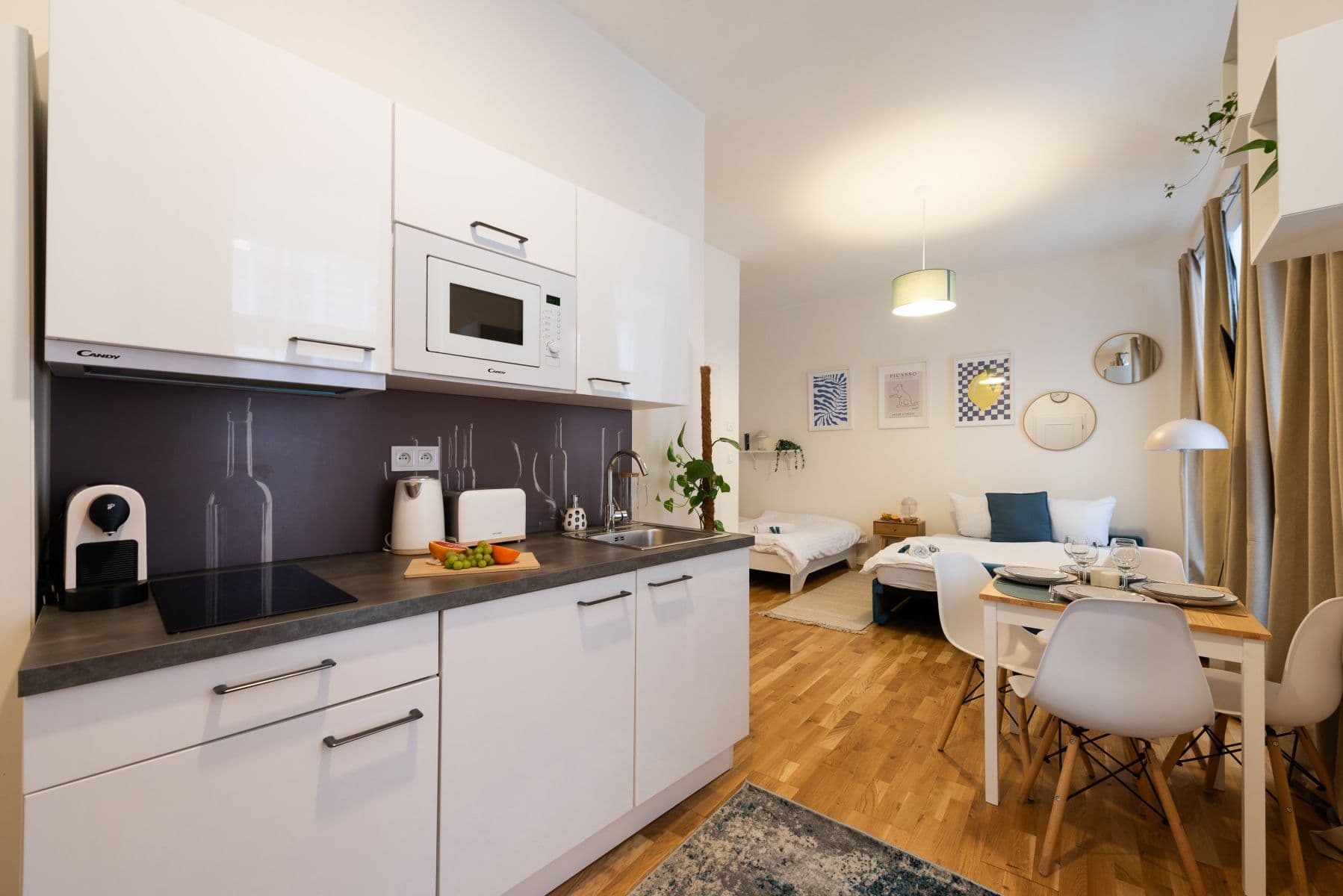 Prenájom bytu 34 m², Petrská, Praha, Praha Prenájom bytu 34 m², Petrská, Praha, Praha