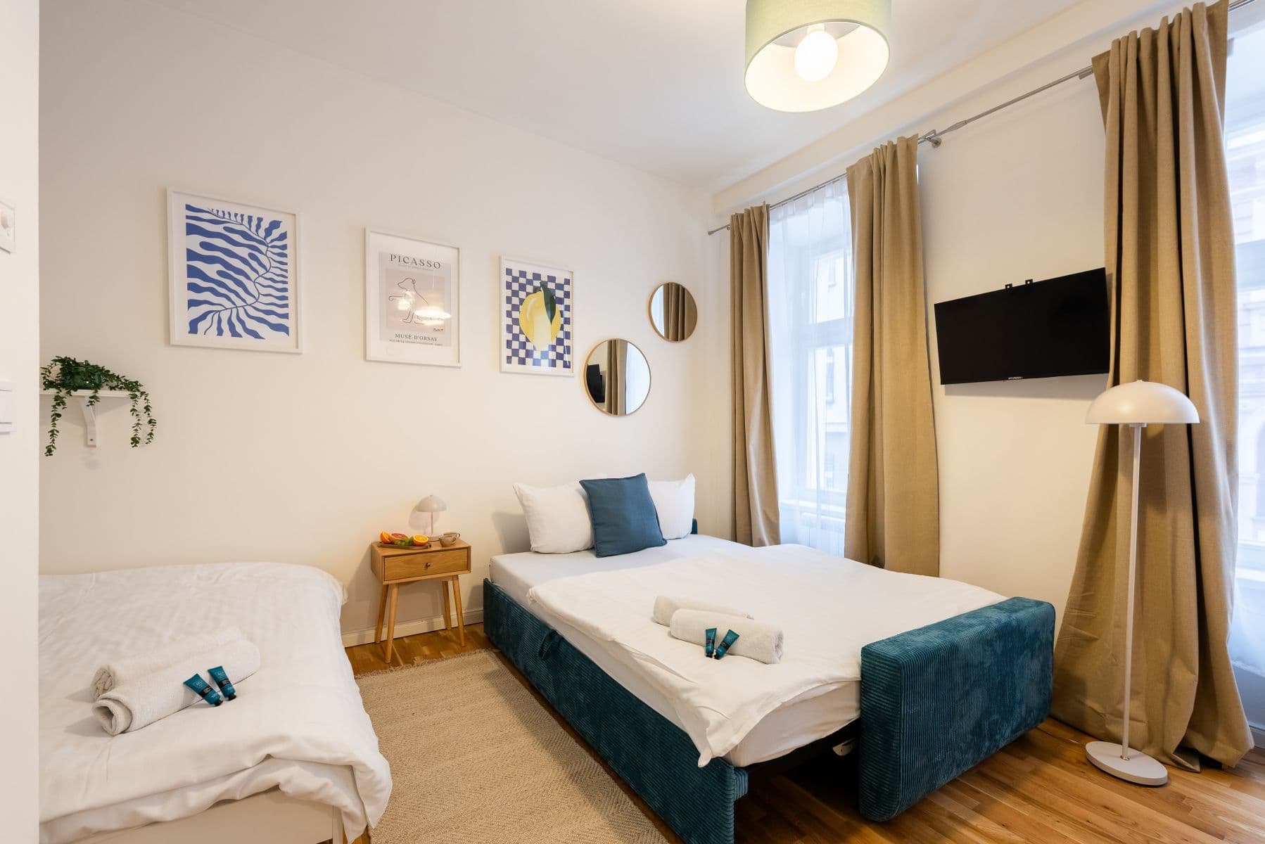 Prenájom bytu 34 m², Petrská, Praha, Praha Prenájom bytu 34 m², Petrská, Praha, Praha