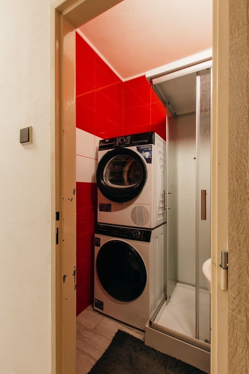 Predaj bytu 3-izbový 64 m², Hlavní, Aš, Karlovarský kraj Predaj bytu 3-izbový 64 m², Hlavní, Aš, Karlovarský kraj