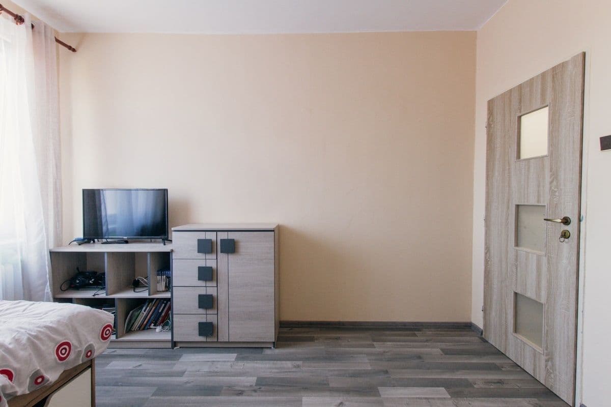 Predaj bytu 3-izbový 64 m², Hlavní, Aš, Karlovarský kraj Predaj bytu 3-izbový 64 m², Hlavní, Aš, Karlovarský kraj
