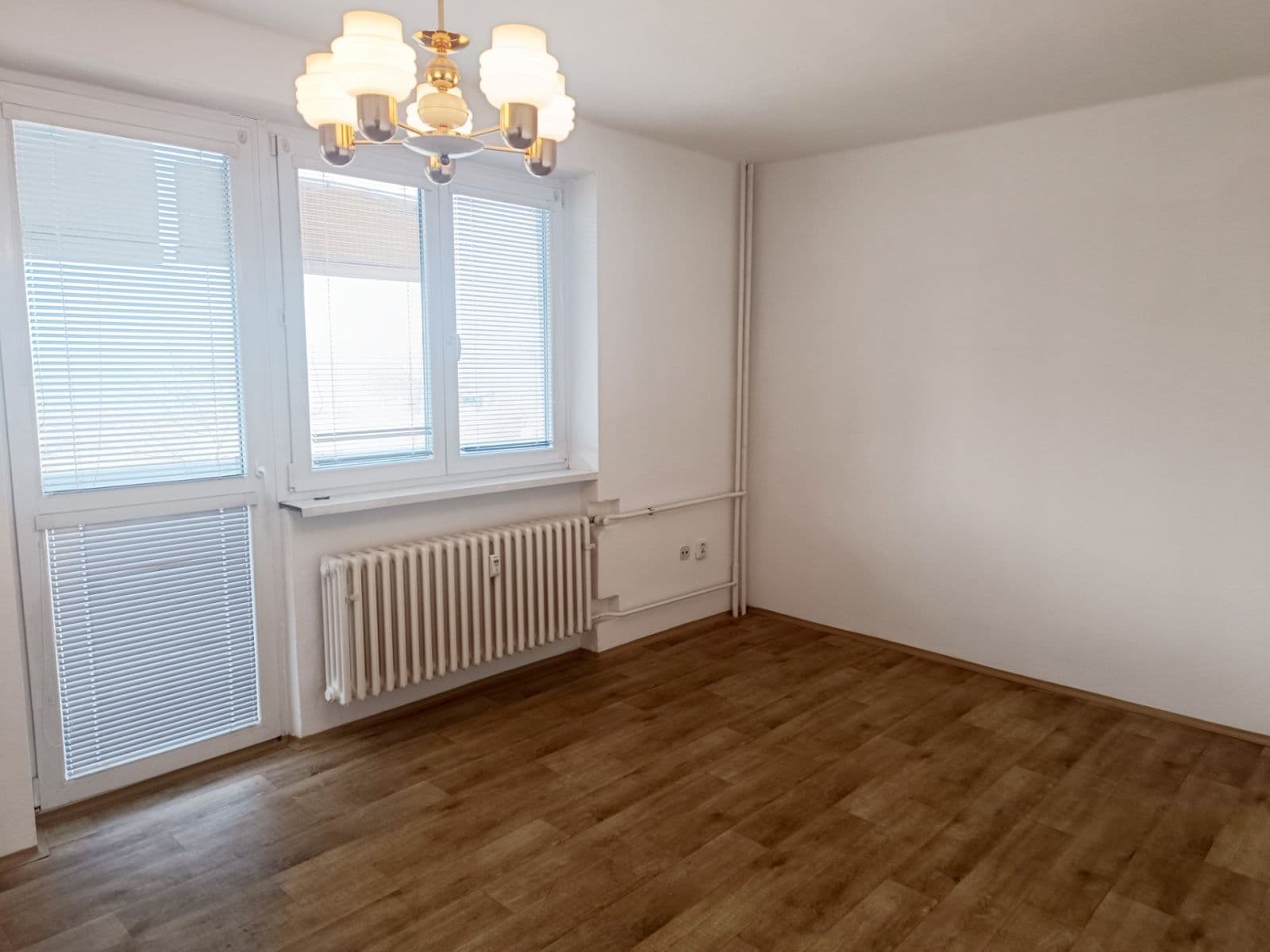 Predaj bytu 3-izbový 73 m², Štolmířská, Český Brod, Středočeský kraj Predaj bytu 3-izbový 73 m², Štolmířská, Český Brod, Středočeský kraj