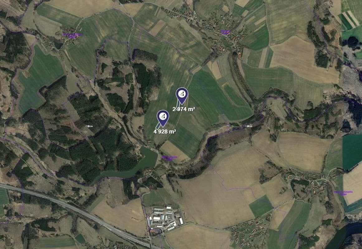 Predaj pozemku 7.902 m², Píšť, Kraj Vysočina Predaj pozemku 7.902 m², Píšť, Kraj Vysočina