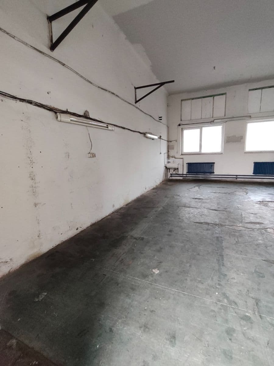 Prenájom nebytového priestoru 75 m², Jiřího ze Vtelna, Praha, Praha Prenájom nebytového priestoru 75 m², Jiřího ze Vtelna, Praha, Praha