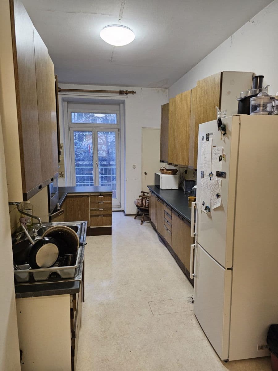 Prenájom bytu 3-izbový 100 m², Sobotecká, Praha, Praha Prenájom bytu 3-izbový 100 m², Sobotecká, Praha, Praha