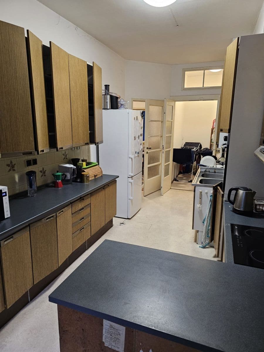Prenájom bytu 3-izbový 100 m², Sobotecká, Praha, Praha Prenájom bytu 3-izbový 100 m², Sobotecká, Praha, Praha