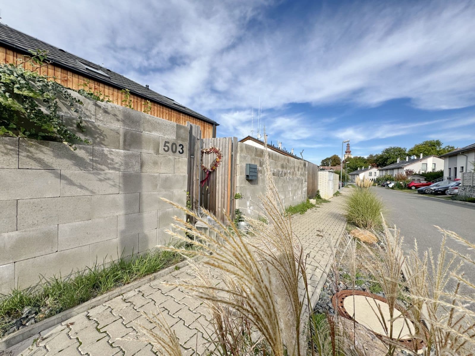 Predaj domu 411 m², pozemek 948 m², Na Obci, Hostouň, Středočeský kraj Predaj domu 411 m², pozemek 948 m², Na Obci, Hostouň, Středočeský kraj