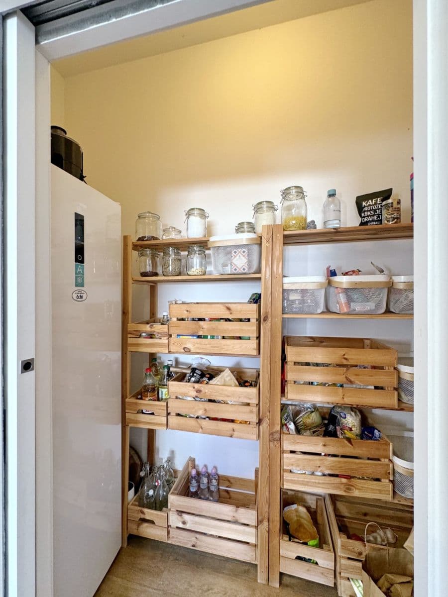 Predaj domu 411 m², pozemek 948 m², Na Obci, Hostouň, Středočeský kraj Predaj domu 411 m², pozemek 948 m², Na Obci, Hostouň, Středočeský kraj