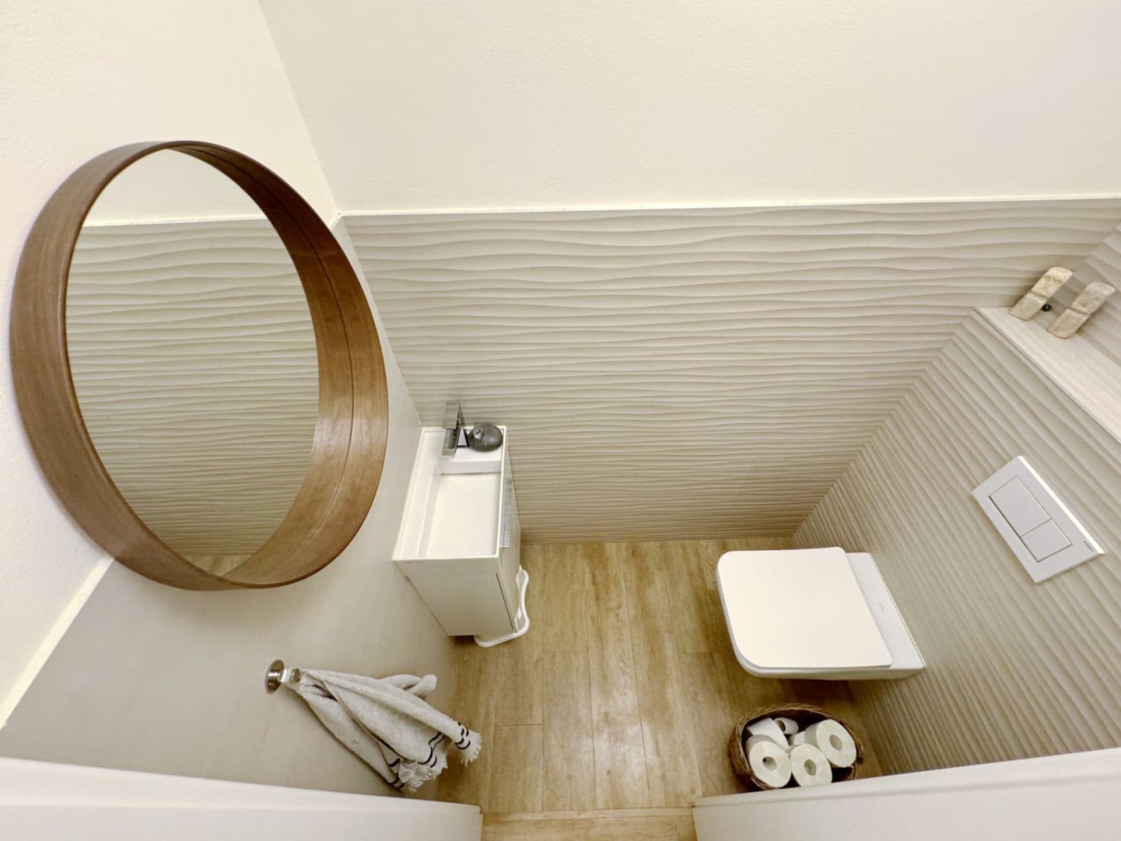 Predaj domu 411 m², pozemek 948 m², Na Obci, Hostouň, Středočeský kraj Predaj domu 411 m², pozemek 948 m², Na Obci, Hostouň, Středočeský kraj