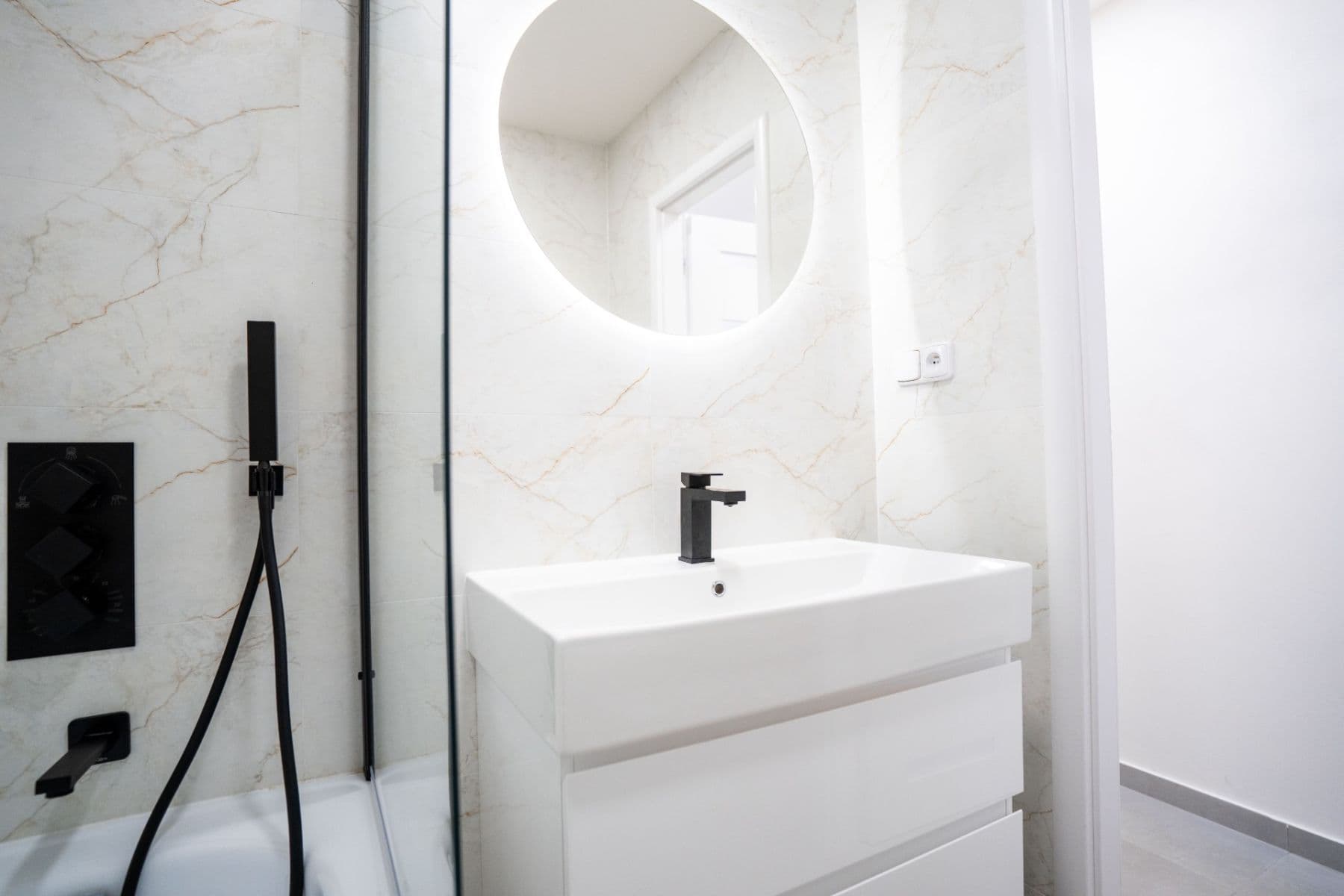 Predaj bytu 3-izbový 86 m², Janského, Praha, Praha Predaj bytu 3-izbový 86 m², Janského, Praha, Praha