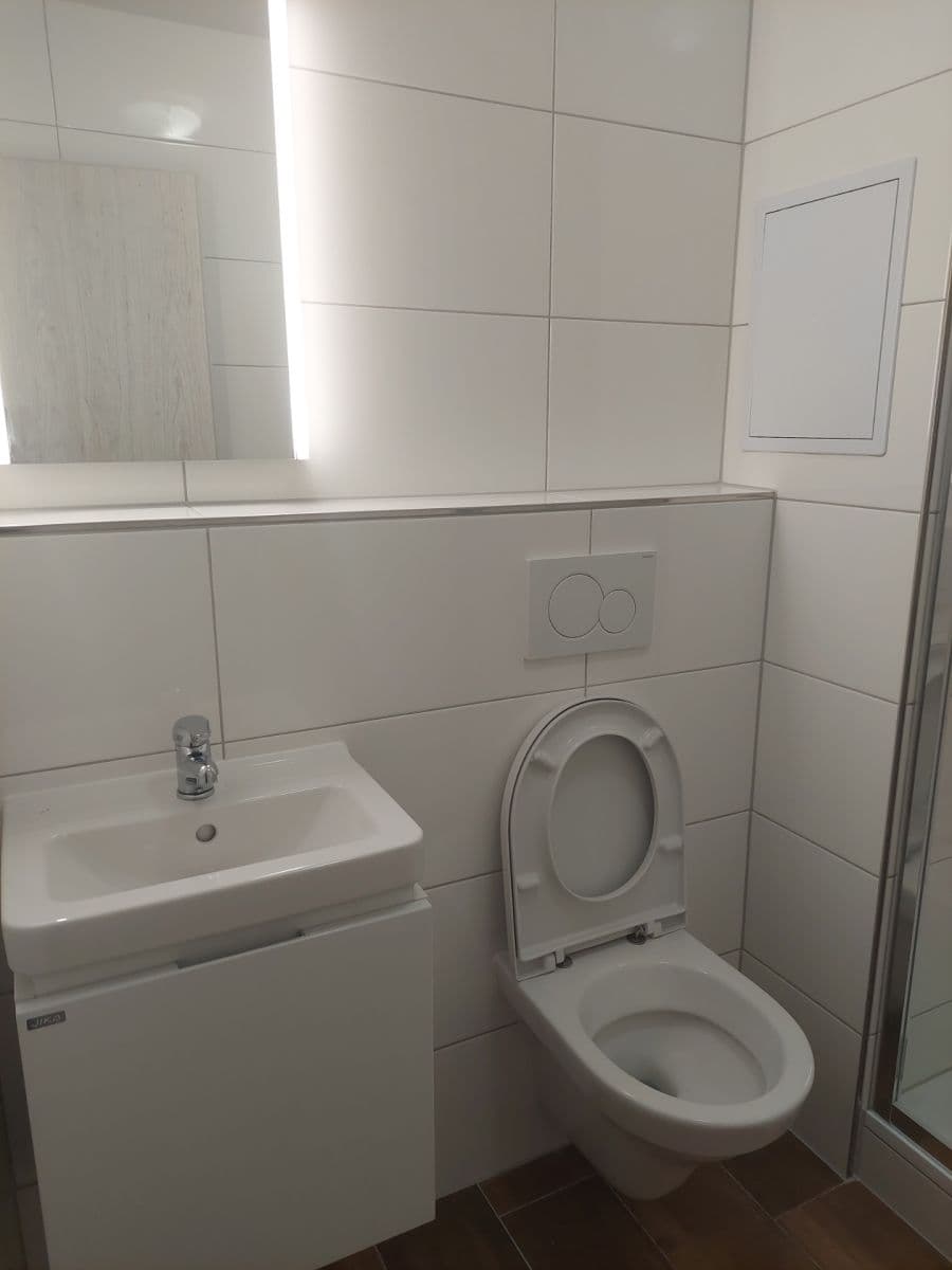 Prenájom bytu 1-izbový 35 m², Krátká, Lázně Kynžvart, Karlovarský kraj Prenájom bytu 1-izbový 35 m², Krátká, Lázně Kynžvart, Karlovarský kraj