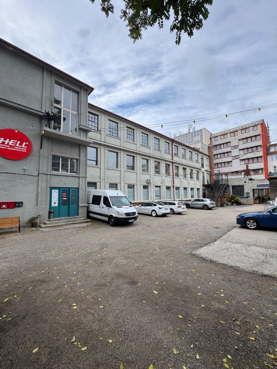 Prenájom kancelárie 151 m², Přístavní, Praha, Praha Prenájom kancelárie 151 m², Přístavní, Praha, Praha