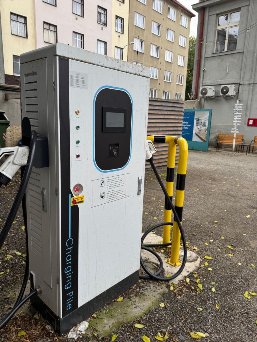 Prenájom kancelárie 151 m², Přístavní, Praha, Praha Prenájom kancelárie 151 m², Přístavní, Praha, Praha