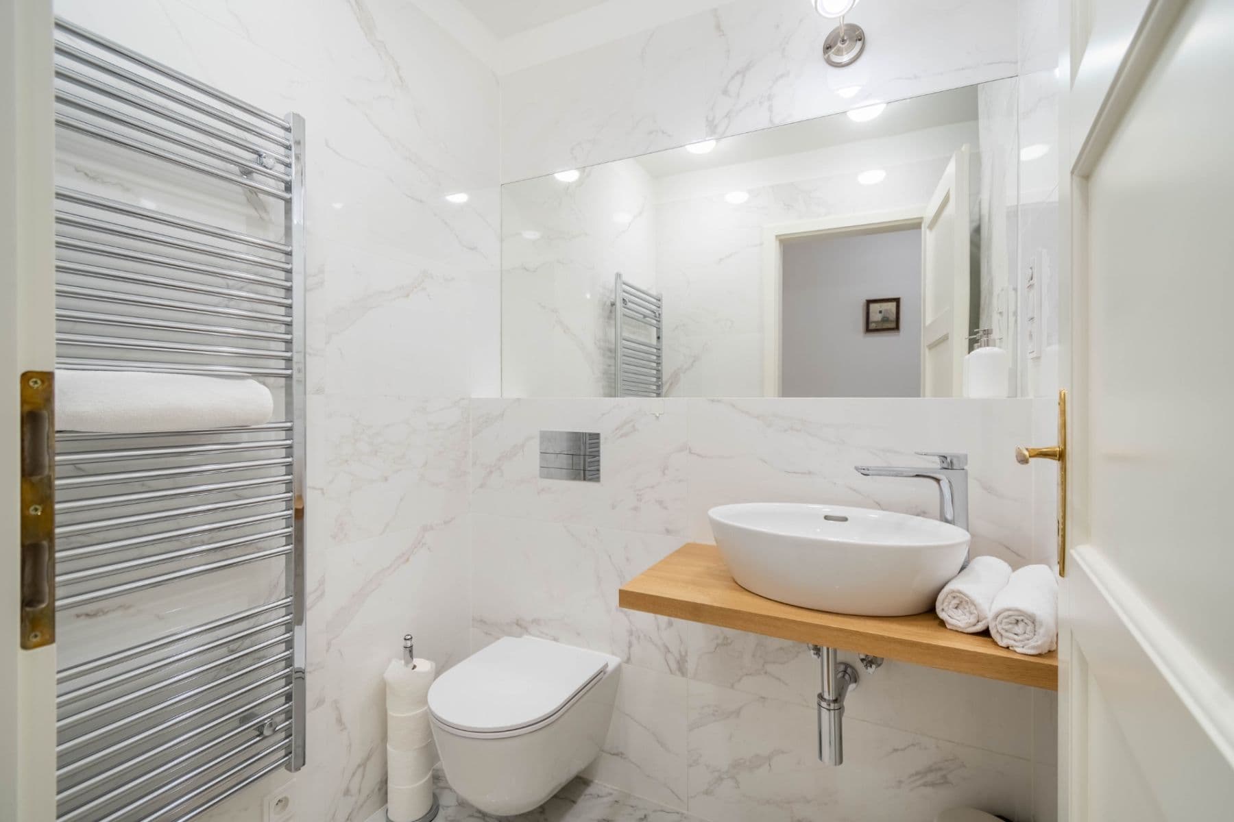 Prenájom bytu 1-izbový 25 m², Lucemburská, Praha, Praha Prenájom bytu 1-izbový 25 m², Lucemburská, Praha, Praha