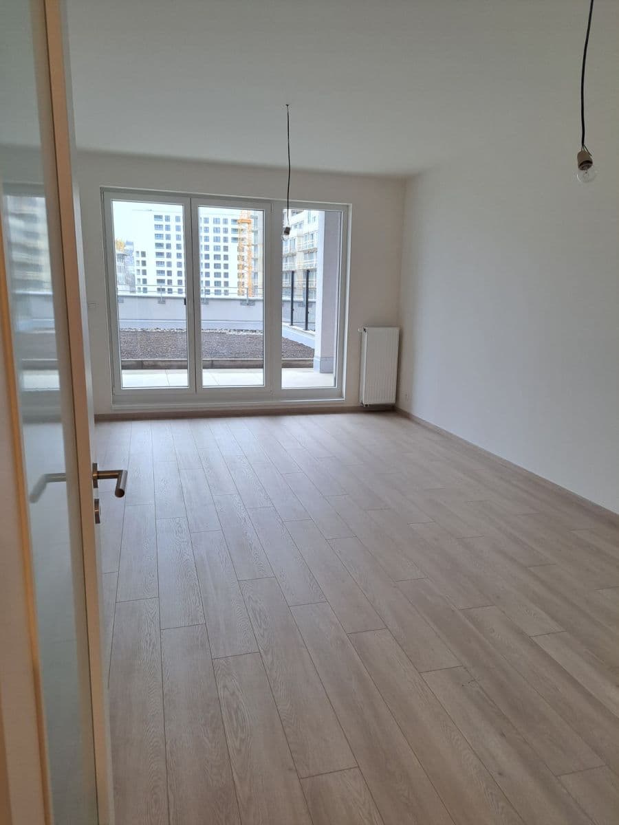 Prenájom bytu 1-izbový 35 m², Bukačova, Praha, Praha Prenájom bytu 1-izbový 35 m², Bukačova, Praha, Praha