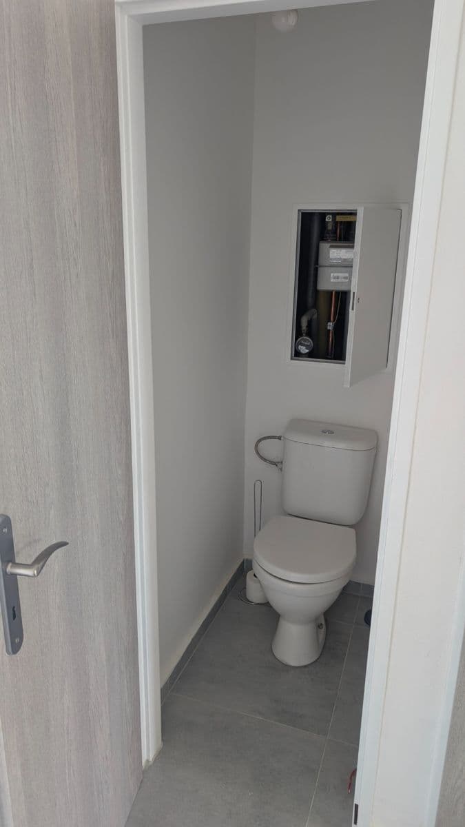 Prenájom bytu 2-izbový 61 m², Čumpelíkova, Praha, Praha Prenájom bytu 2-izbový 61 m², Čumpelíkova, Praha, Praha