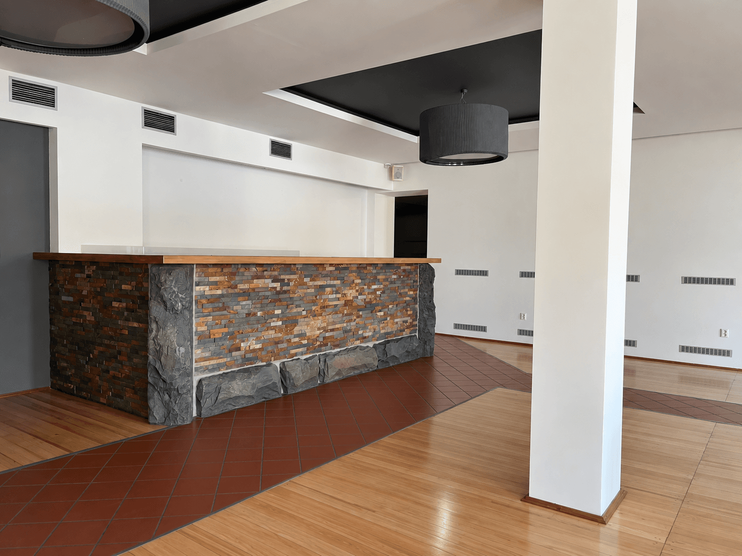 Prenájom nebytového priestoru 299 m², Radlas, Brno, Jihomoravský kraj Prenájom nebytového priestoru 299 m², Radlas, Brno, Jihomoravský kraj