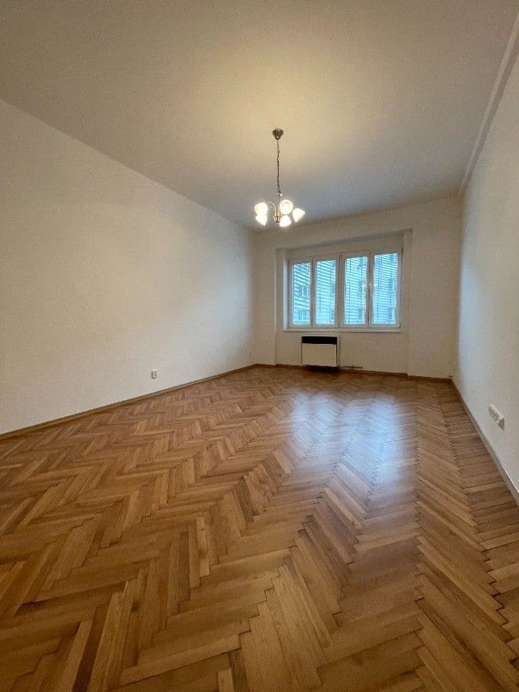 Prenájom bytu 2-izbový 65 m², Pelhřimovská, Praha, Praha Prenájom bytu 2-izbový 65 m², Pelhřimovská, Praha, Praha