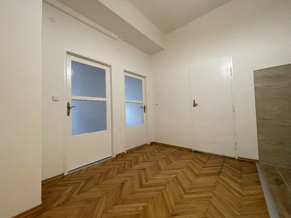 Prenájom bytu 2-izbový 65 m², Pelhřimovská, Praha, Praha Prenájom bytu 2-izbový 65 m², Pelhřimovská, Praha, Praha