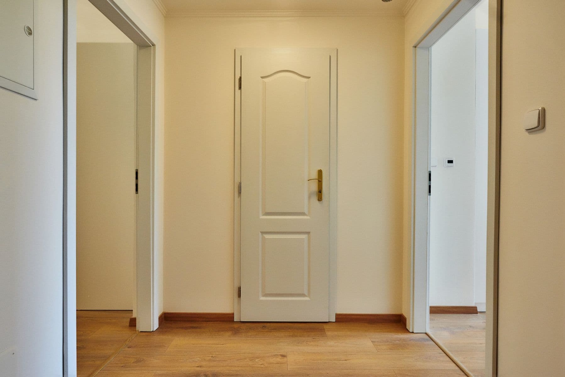 Prenájom bytu 52 m², náměstí Bratří Synků, Praha, Praha Prenájom bytu 52 m², náměstí Bratří Synků, Praha, Praha