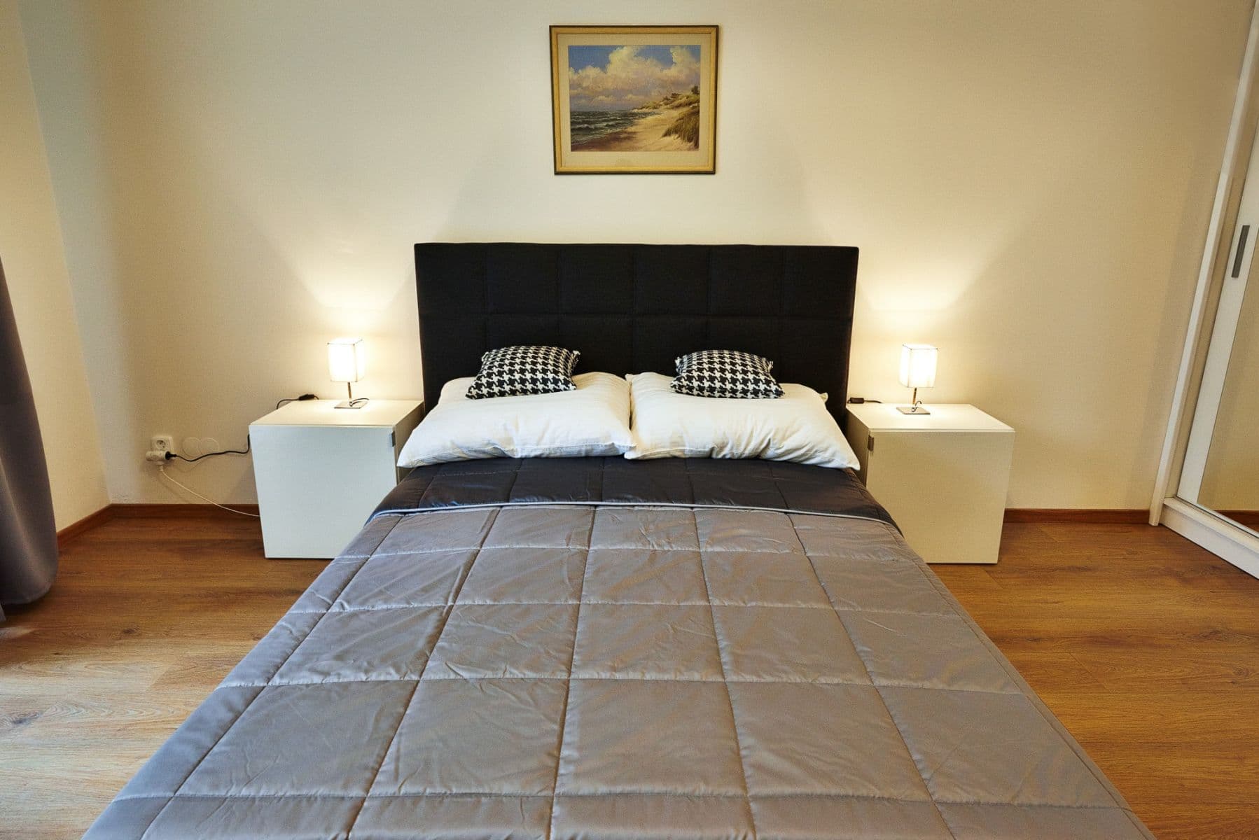 Prenájom bytu 52 m², náměstí Bratří Synků, Praha, Praha Prenájom bytu 52 m², náměstí Bratří Synků, Praha, Praha